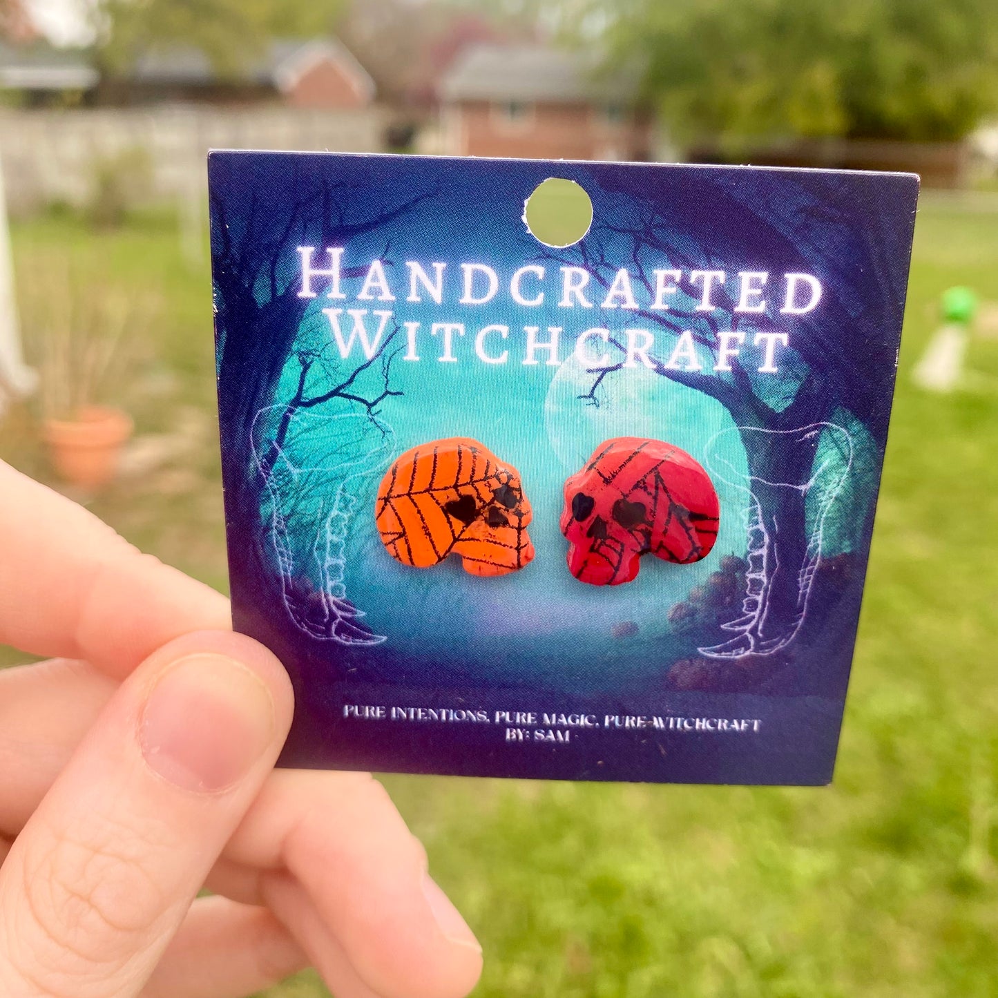 Infernal Web – Fiery Skull Studs