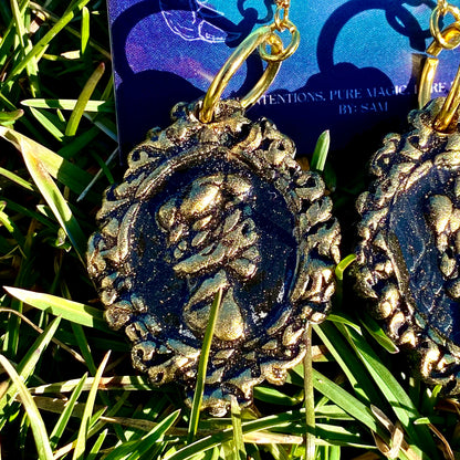 Eternal Portraits – Till Death Do Us Part Skull Cameo Dangle Earrings