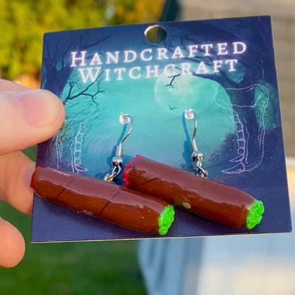 Ember Kiss – Lit Blunt Earrings