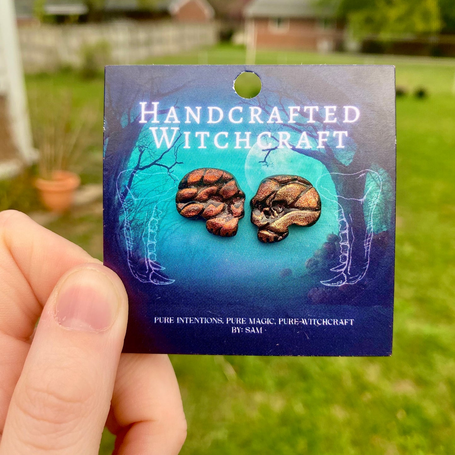 Serpent’s Omen – Shifting Skull Studs